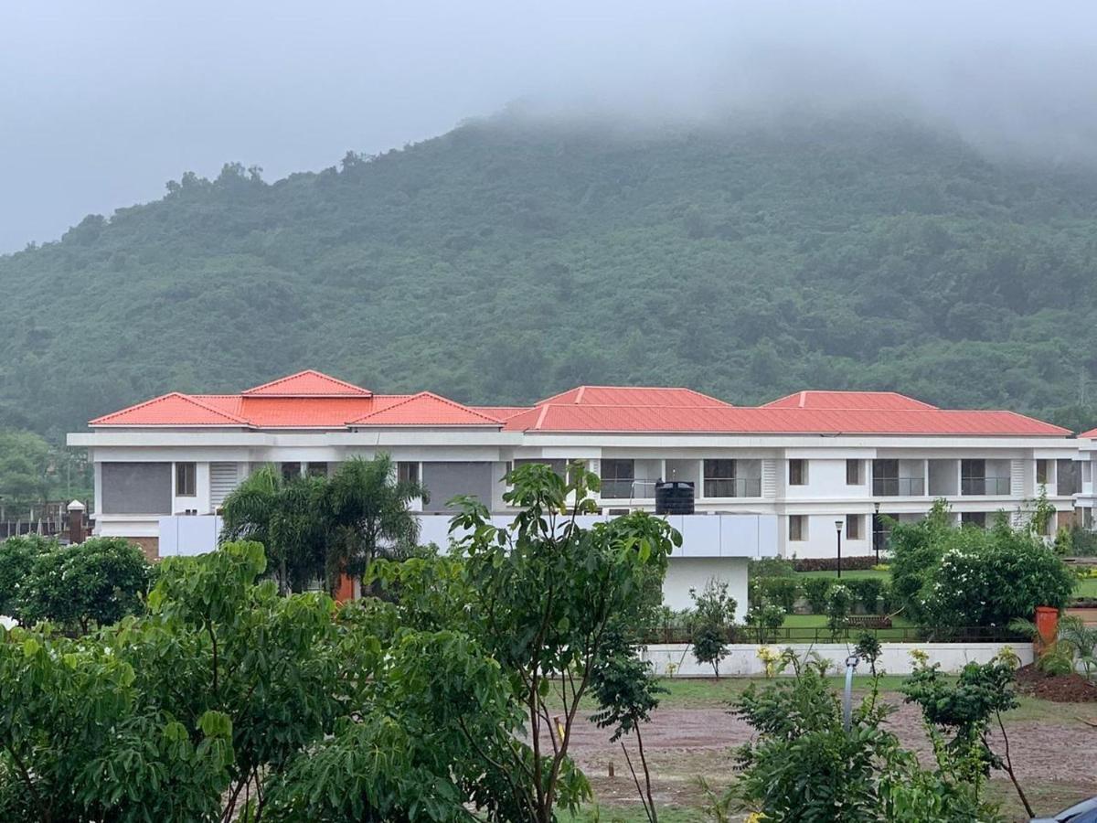 Apartmán Mizzle Lonavala Exteriér fotografie
