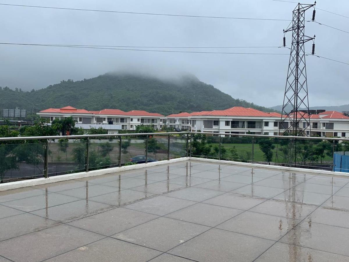 Apartmán Mizzle Lonavala Exteriér fotografie