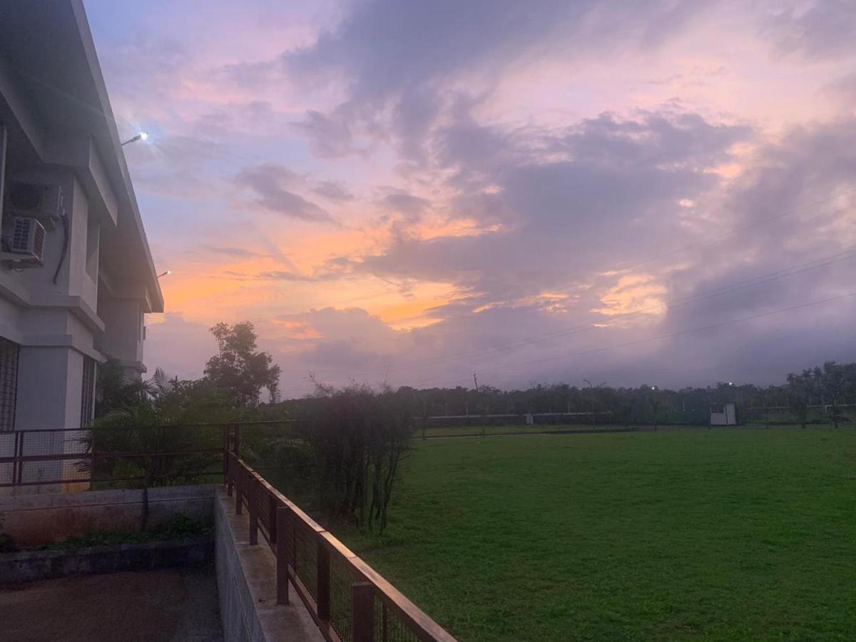 Apartmán Mizzle Lonavala Exteriér fotografie