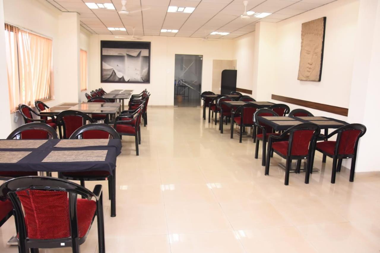 Apartmán Mizzle Lonavala Exteriér fotografie